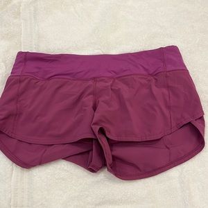 SIZE 6 LULU LEMON SPEED UP SHORTS 2.5 IN